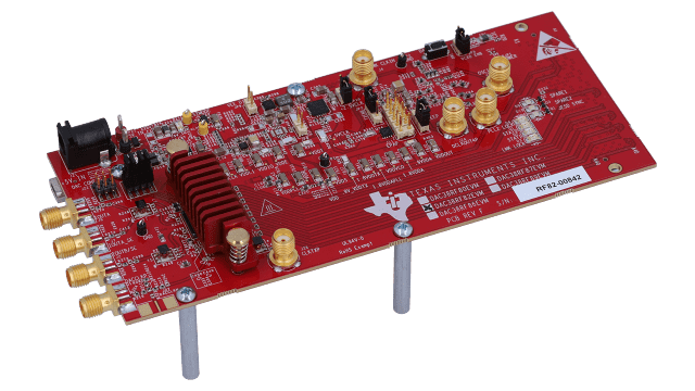 DAC38RF82EVM DAC38RF82 双通道 14 位 9GSPS 1x-24x 内插 6GHz 和 9GHz PLL DAC 评估模块 angled board image