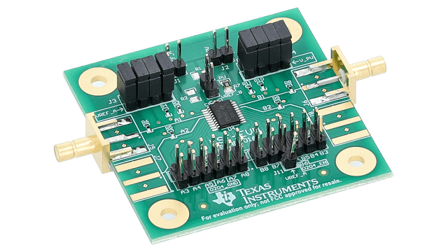LSF-EVM 双向多电压电平转换器评估模块 angled board image
