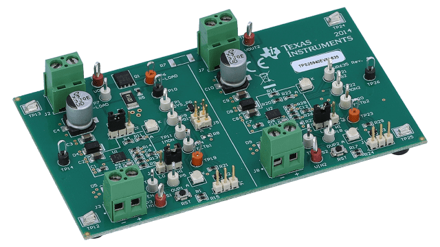 TPS25940EVM-635 TPS25940EVM-635 2.7V-18V 用于电源多路复用器评估模块的具有真正反向阻断功能的熔丝 angled board image