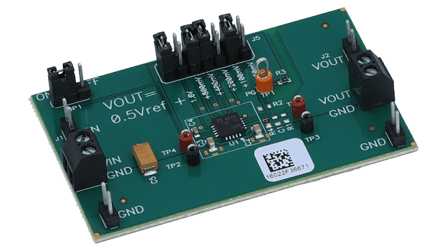 TPS7A7200EVM-718 TPS7A7200 低压降 (LDO) 线性稳压器评估模块 angled board image