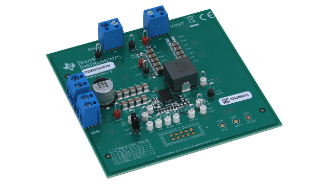 TPS548D22EVM-784 TPS548D22 DCAP3 高性能、40A 单路同步降压转换器评估模块 angled board image