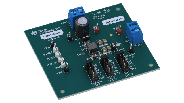 TPSM84624EVM-013 4.5V 至 17V 输入、0.6V 至 10V 输出、6A 电源模块评估模块 angled board image