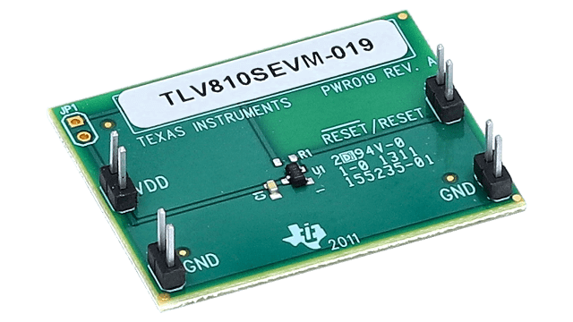 TLV810SEVM-019 具有高电平有效推挽复位功能的 TLV810 3 引脚电压监控器（复位 IC）评估模块 angled board image