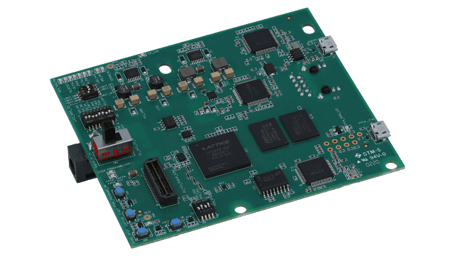 DCA1000EVM 适用于雷达感应应用的实时数据捕捉适配器评估模块 angled board image