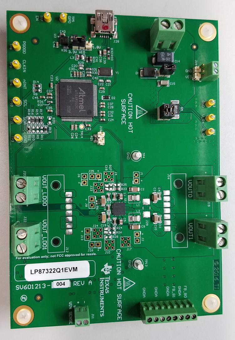 LP87322Q1EVM LP873220-Q1 双路高电流降压转换器和双路线性稳压器评估模块 top board image