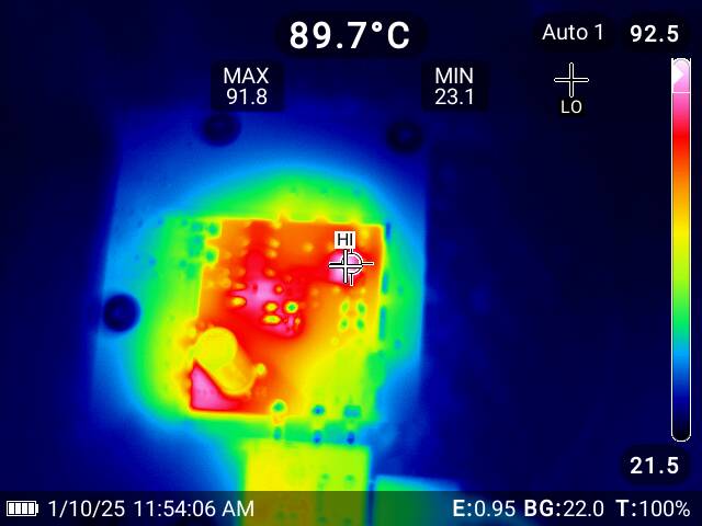 UCG28826EVM-093 VIN = 230VAC，底面