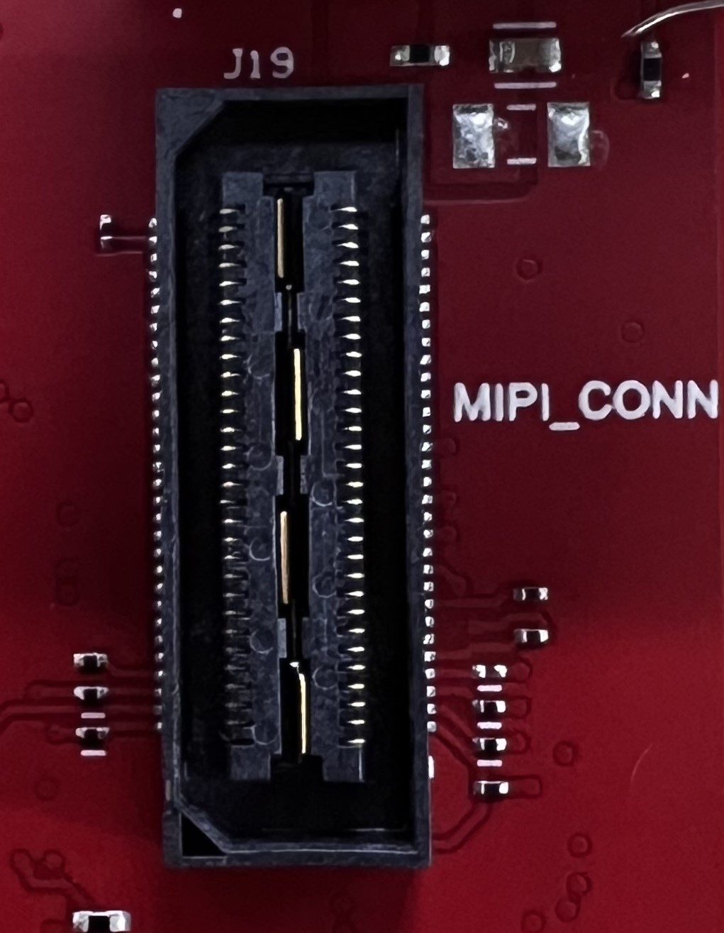AWR2E44PEVM 60 引脚 MIPI 连接器
