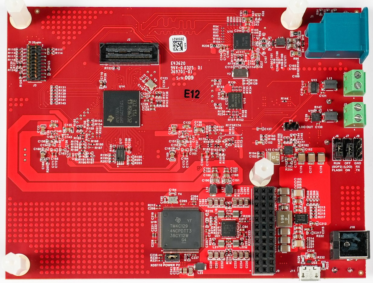 AWR2243-2X-CAS-EVM 电路板 B 侧