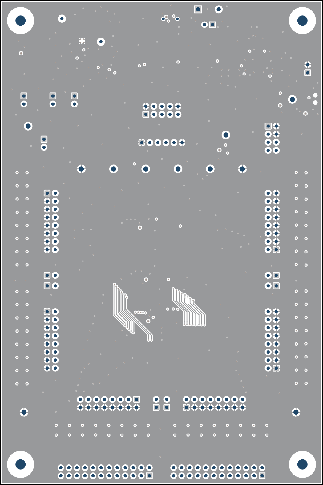 TXE81XXEVM 第 4 层 — 信号